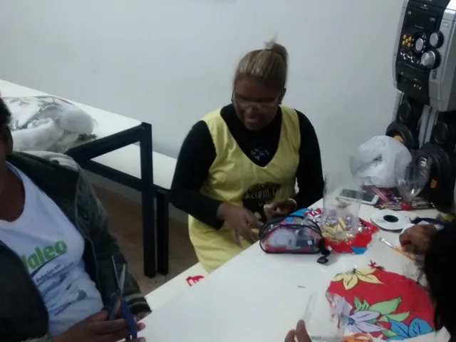 Atividade manual registrada na página do Núcleo Socioassistencial